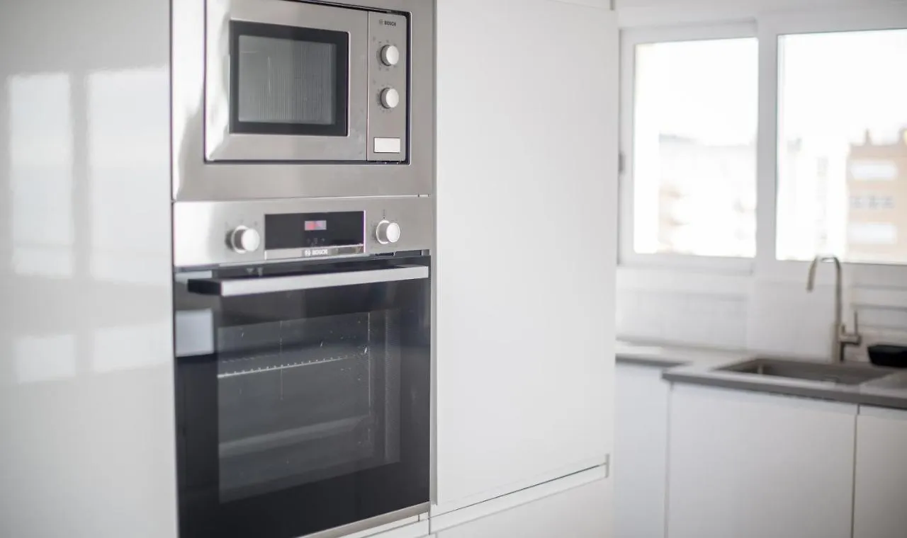 R143 Beachfront Apartment Dorianne Calafell 0*,